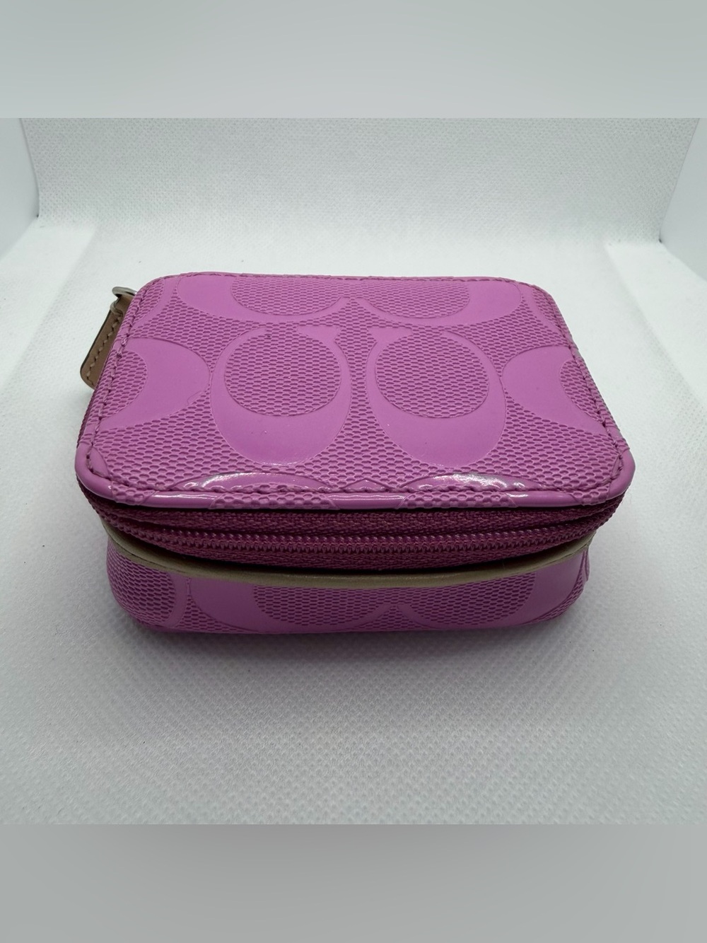 Coach Pink Patent Leather Signature Triple Pill Box Case Travel